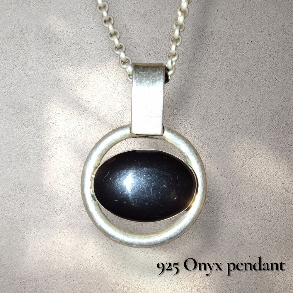 Onyx 925 Modernist Brushed Sterling Silver Vintage Pendant
